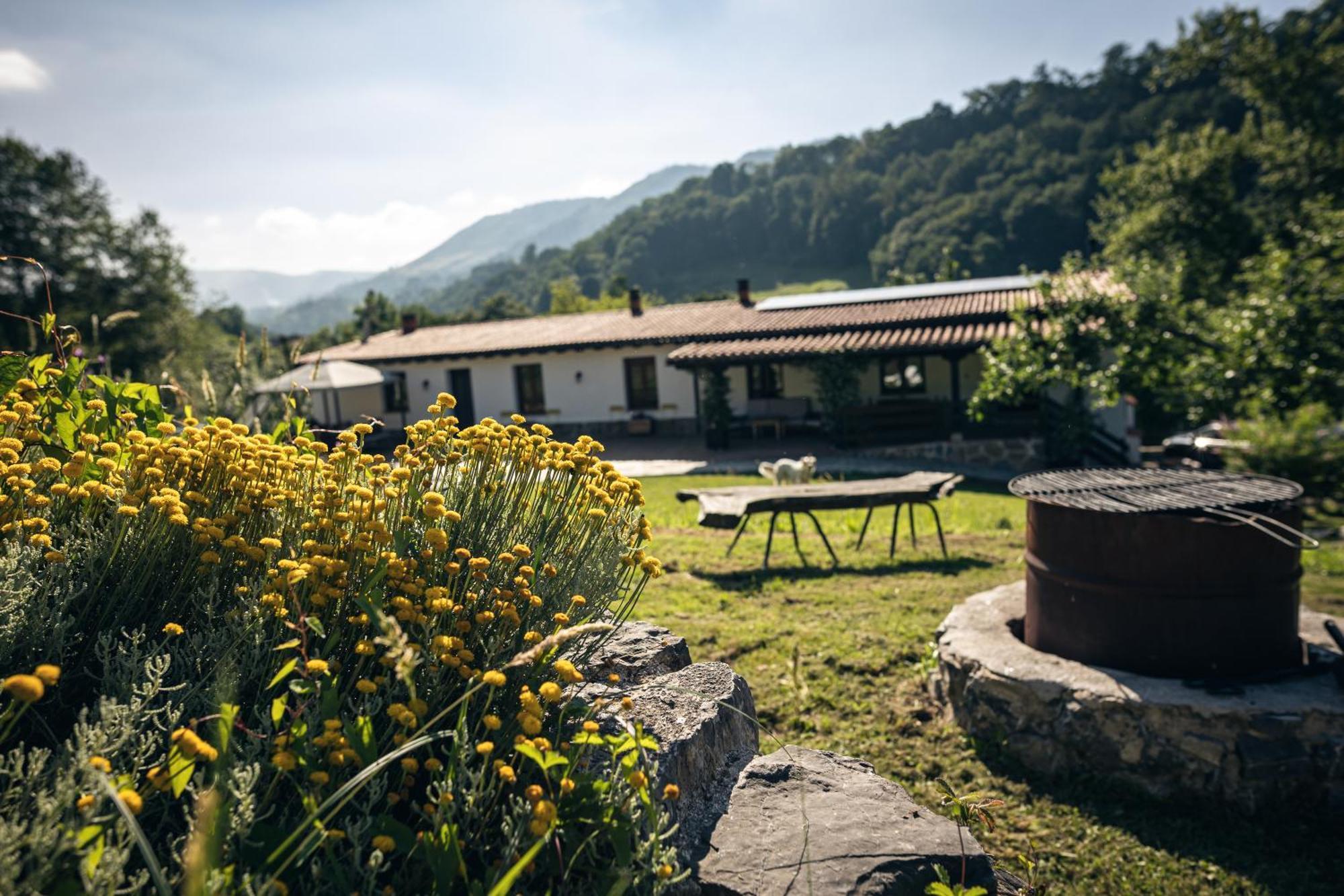 Finca La Naguada Casa Rural En Asturias Beloncio Exteriér fotografie